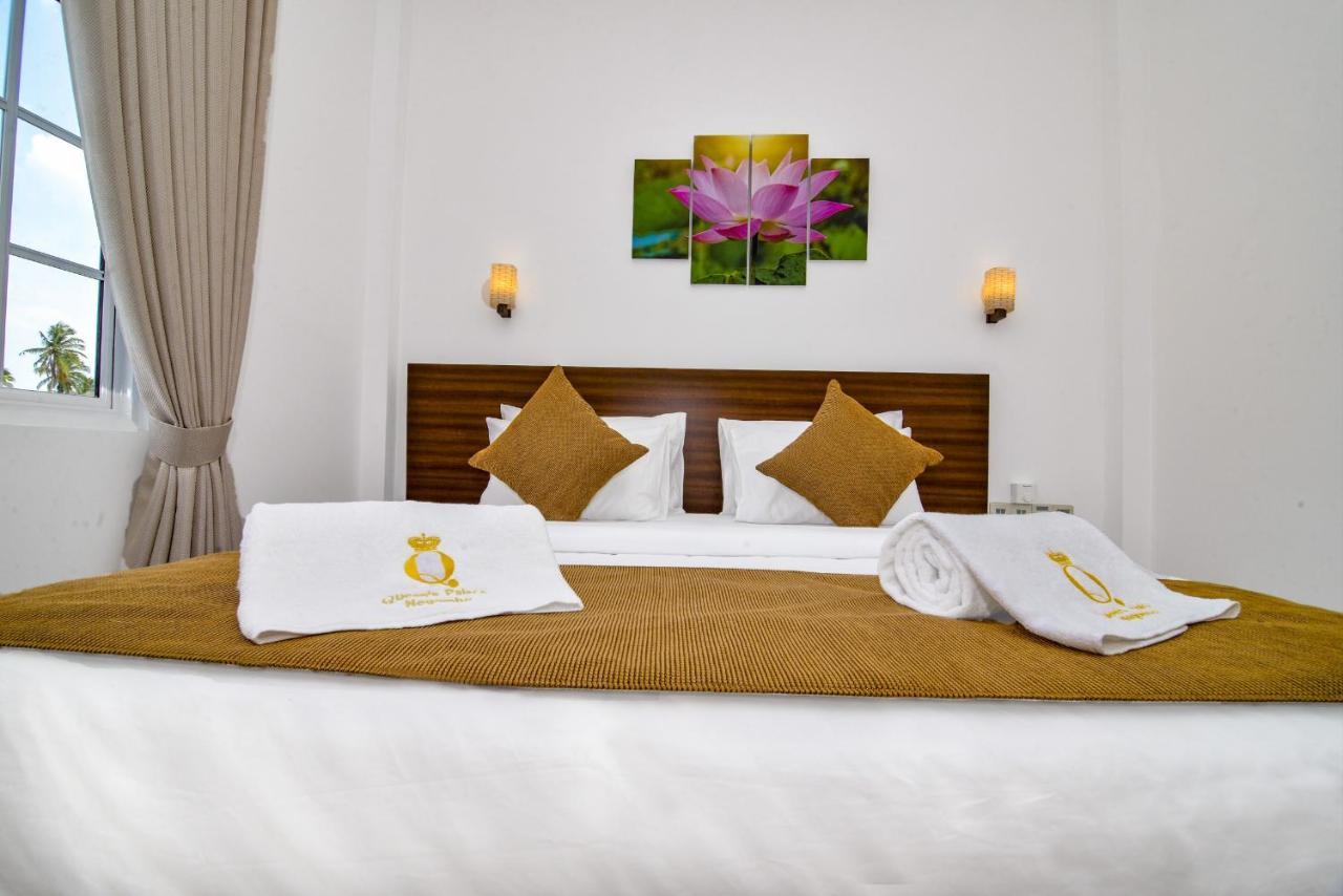 Negombo New Queen'S Palace Exterior photo